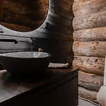 Olokolo2 - Atmospheric Log Villa, Κούουσαμο