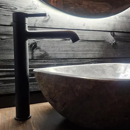 木屋 Olokolo2 - Atmospheric Log Villa,