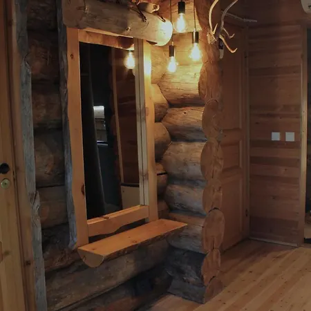 Olokolo2 - Atmospheric Log Villa,