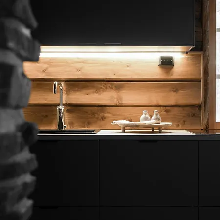 Olokolo2 - Atmospheric Log Villa, * クーサモ