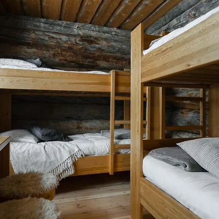 Olokolo2 - Atmospheric Log Villa, *