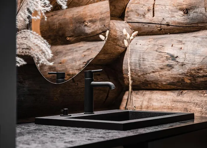 샬레 Olokolo2 - Atmospheric Log Villa, *